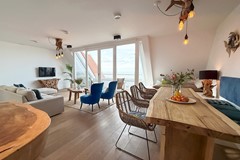 eetkamer met uitzicht.jpg